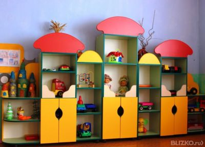 Стенка игровая для детского сада лдсп разноцветная от компан.